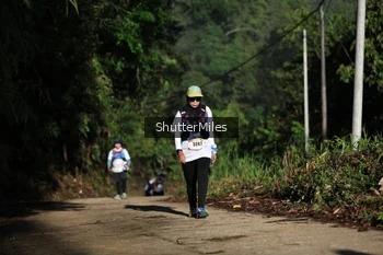 Runner Photo 1074059