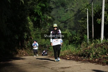 Runner Photo 1074060
