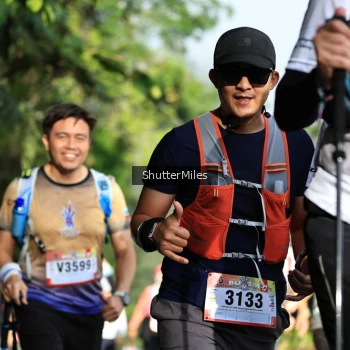 Runner Photo 1074324