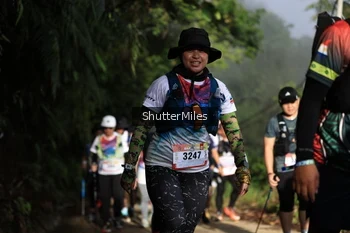 Runner Photo 1074341