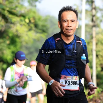 Runner Photo 1074771