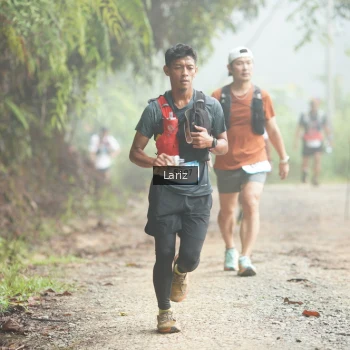 Runner Photo 1075203