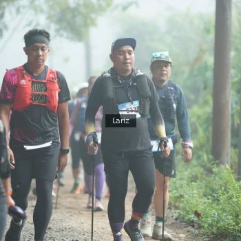 Runner Photo 1075846
