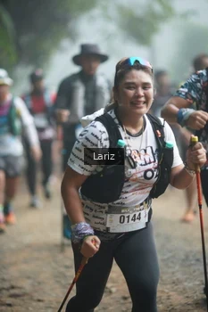 Runner Photo 1075943