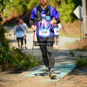 Runner Photo 1076998