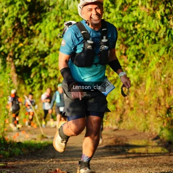 Runner Photo 1078676