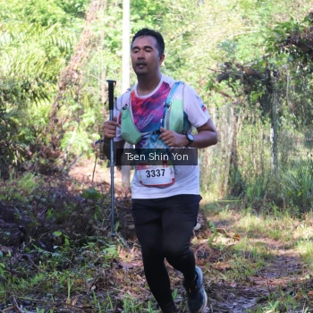 Runner Photo 1082687