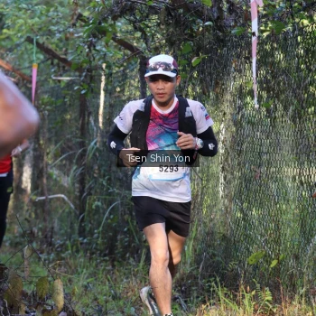 Runner Photo 1084083