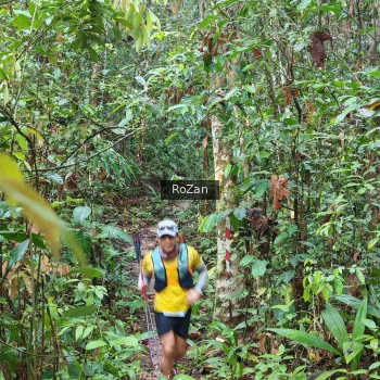 Runner Photo 1085717