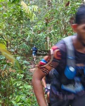 Runner Photo 1085753