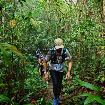 Runner Photo 1086072