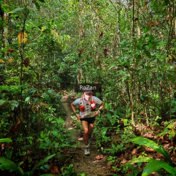 Runner Photo 1086738