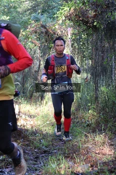 Runner Photo 1090376