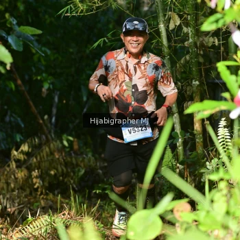 Runner Photo 1091106