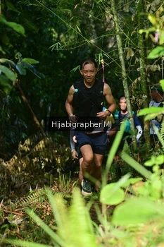 Runner Photo 1091736