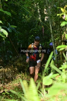 Runner Photo 1093003