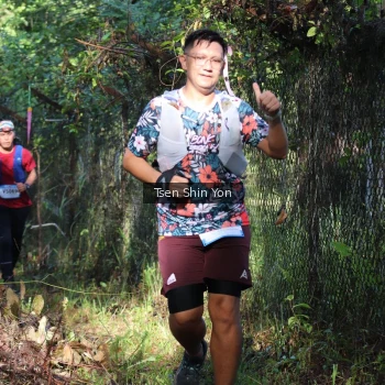 Runner Photo 1094076