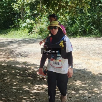 Runner Photo 1095132