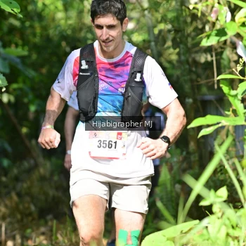 Runner Photo 1095995