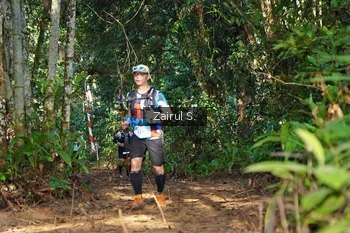 Runner Photo 1096695