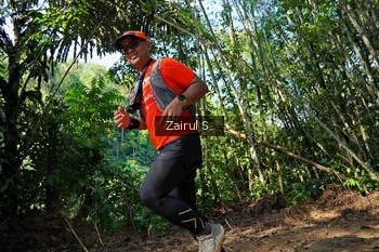 Runner Photo 1097780