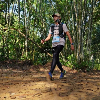 Runner Photo 1097843