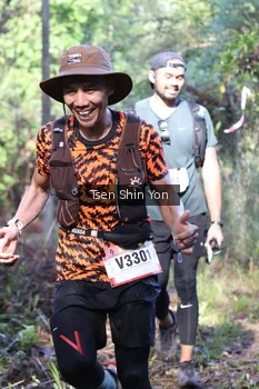Runner Photo 1098038