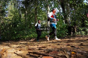 Runner Photo 1098858