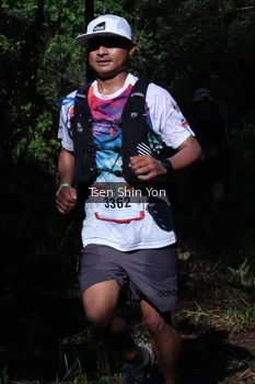 Runner Photo 1100194