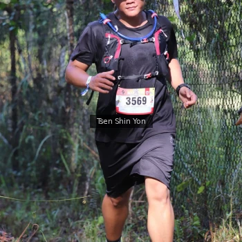 Runner Photo 1100296