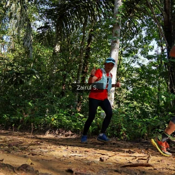 Runner Photo 1100384