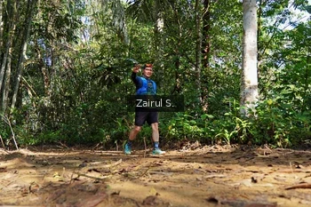 Runner Photo 1100923