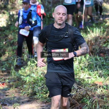 Runner Photo 1102068