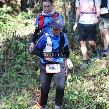 Runner Photo 1102070