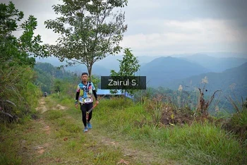 Runner Photo 1102555