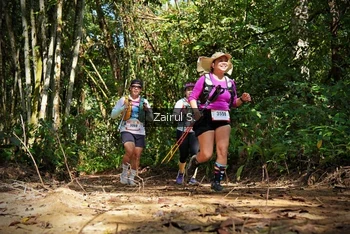 Runner Photo 1102598