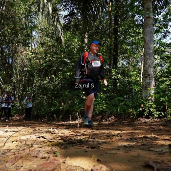 Runner Photo 1102841