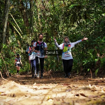 Runner Photo 1102842