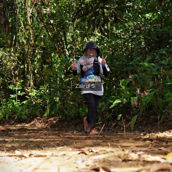 Runner Photo 1102936