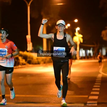 Runner Photo 1103940