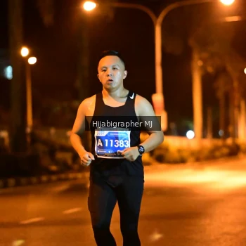 Runner Photo 1104070