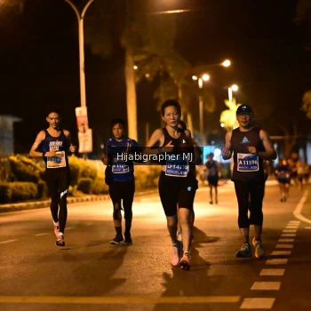 Runner Photo 1104842