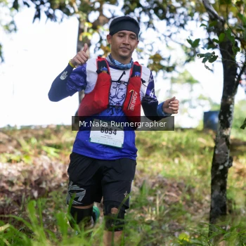 Runner Photo 11050