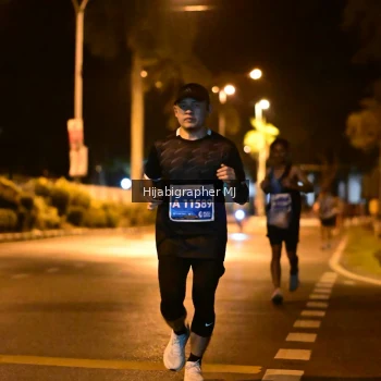 Runner Photo 1105017