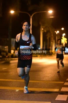 Runner Photo 1105063