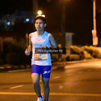 Runner Photo 1105086