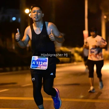 Runner Photo 1105663