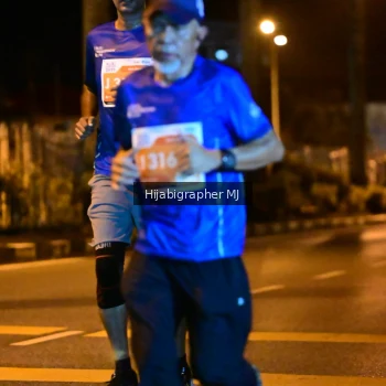 Runner Photo 1105979