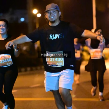 Runner Photo 1106140