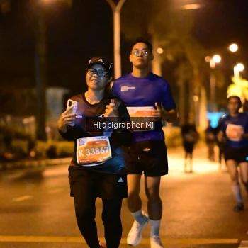 Runner Photo 1106359